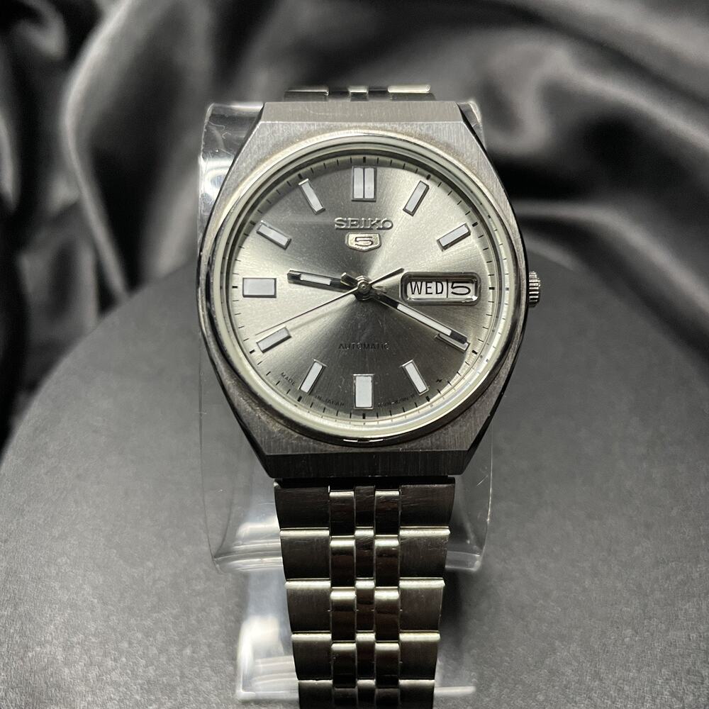 Vintage Seiko 5 Mens Automatic Watch 6309 Silver Dial Day/Date